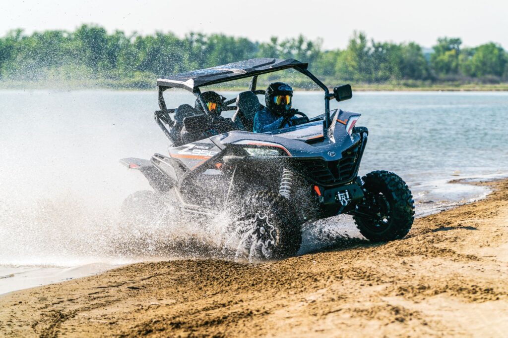 MessuExtra 31.1.-3.2. ZFORCE 1000 SPORT ghost grey ENVIRONMENT ATV 01901s