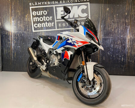 BMW M 1000XR 2024