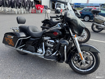 Harley-Davidson Touring FLHT Electra Glide Standard 2019