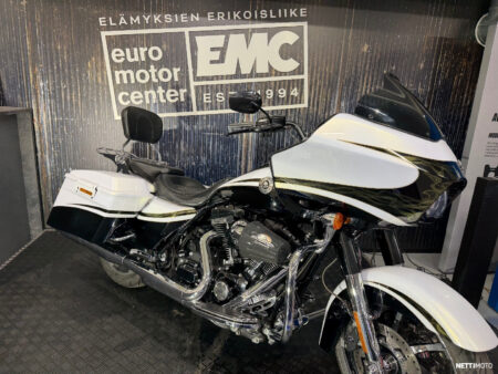 Harley-Davidson CVO  2012