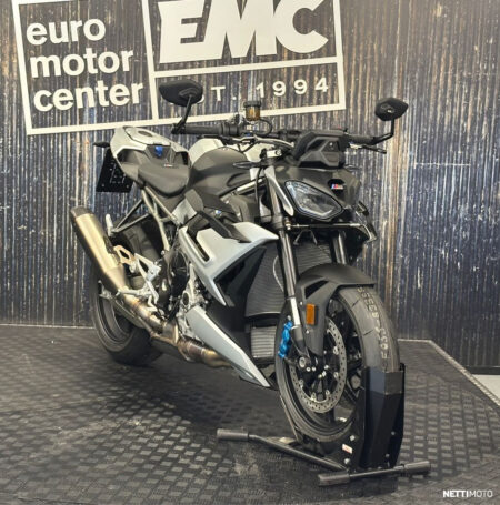BMW M 1000R 2025