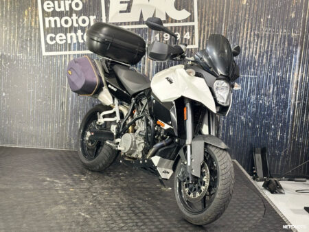 KTM 990 Supermoto T 2013
