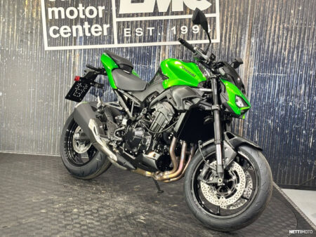 Kawasaki Z 900 2026