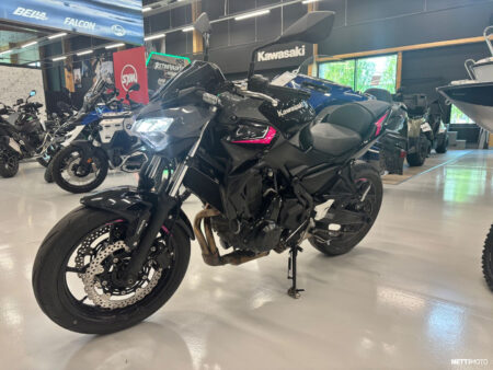 Kawasaki Z 650 2024