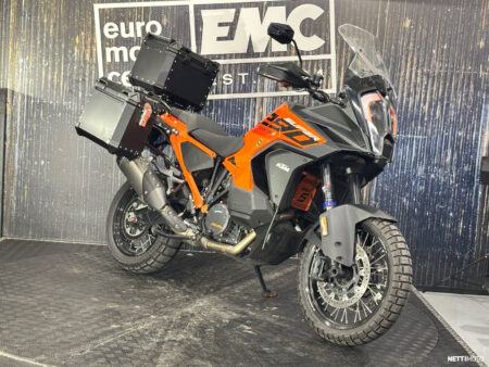 KTM 1290 Super Adventure S  2023