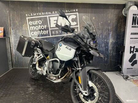 BMW F 900 GS Adventure 2025