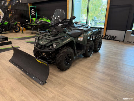 Can-Am Outlander  2023